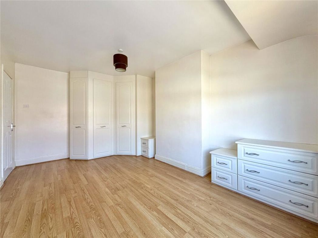 Property image 13 of 24