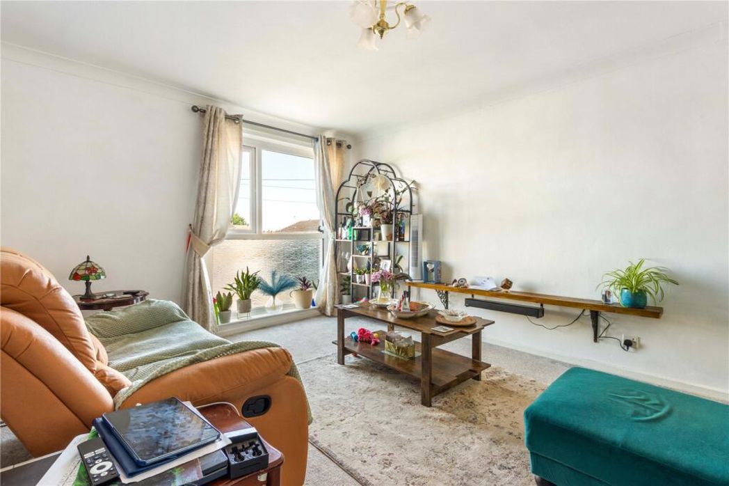 Property image 3 of 14