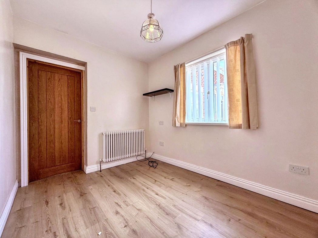 Property image 26 of 33