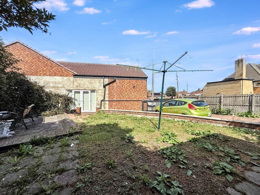 Property image 29 of 33