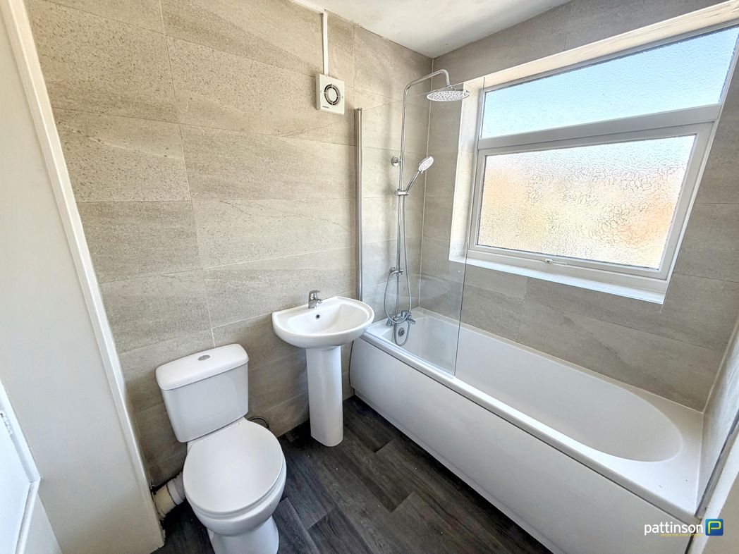 Property image 3 of 9