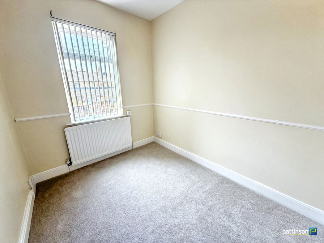Property image 8 of 9