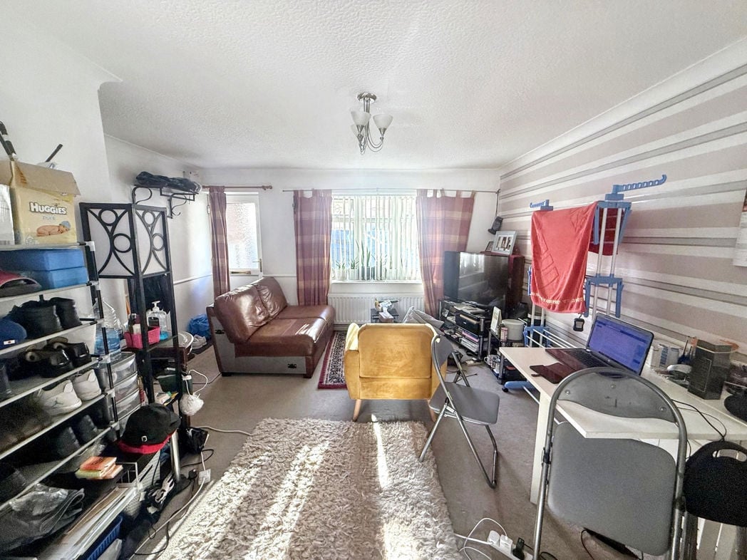 Property image 2 of 5