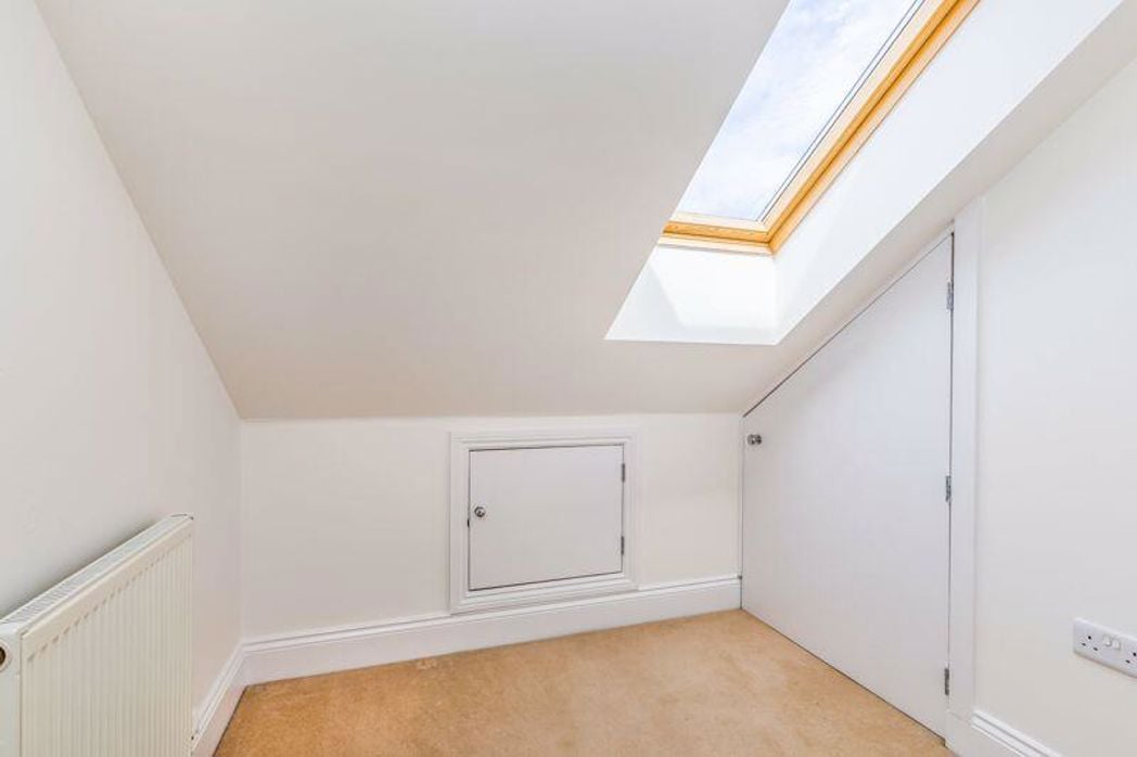 Property image 24 of 27