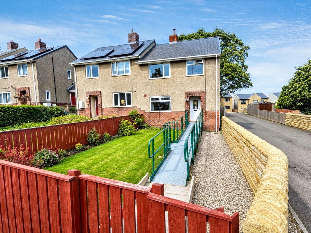 Property image 1 of 21