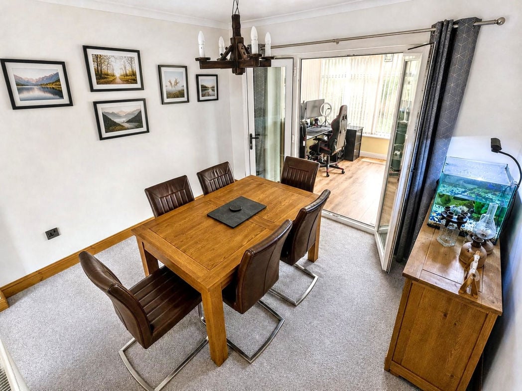Property image 6 of 21