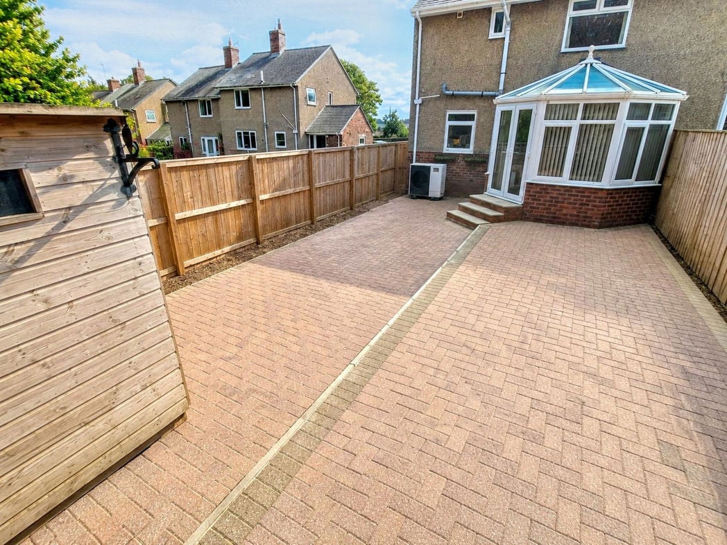 Property image 19 of 21