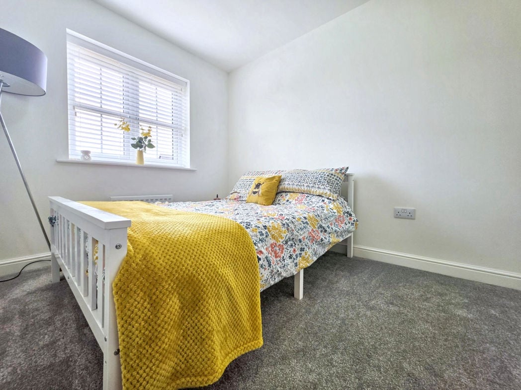 Property image 18 of 26