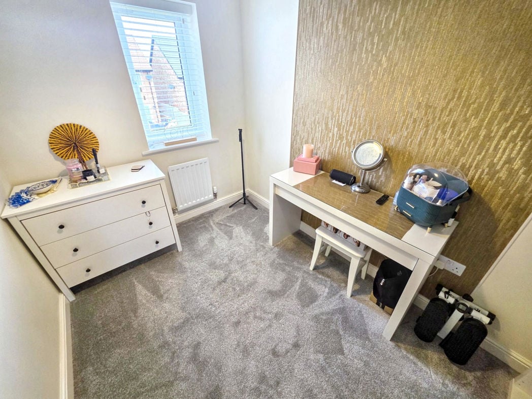 Property image 19 of 26