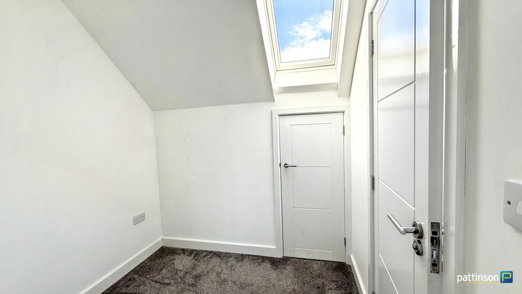 Property image 19 of 26