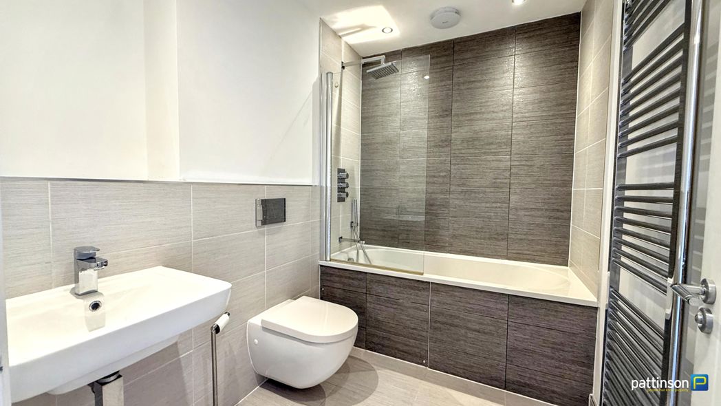 Property image 14 of 26