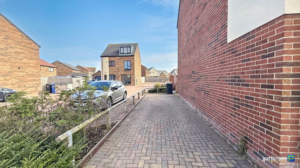 Property image 22 of 26