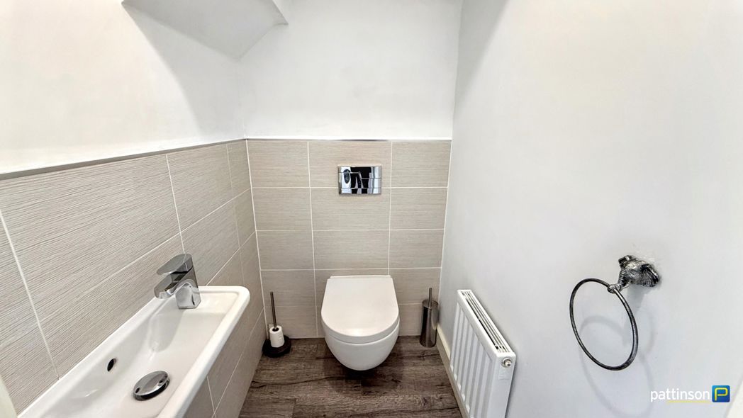 Property image 6 of 26