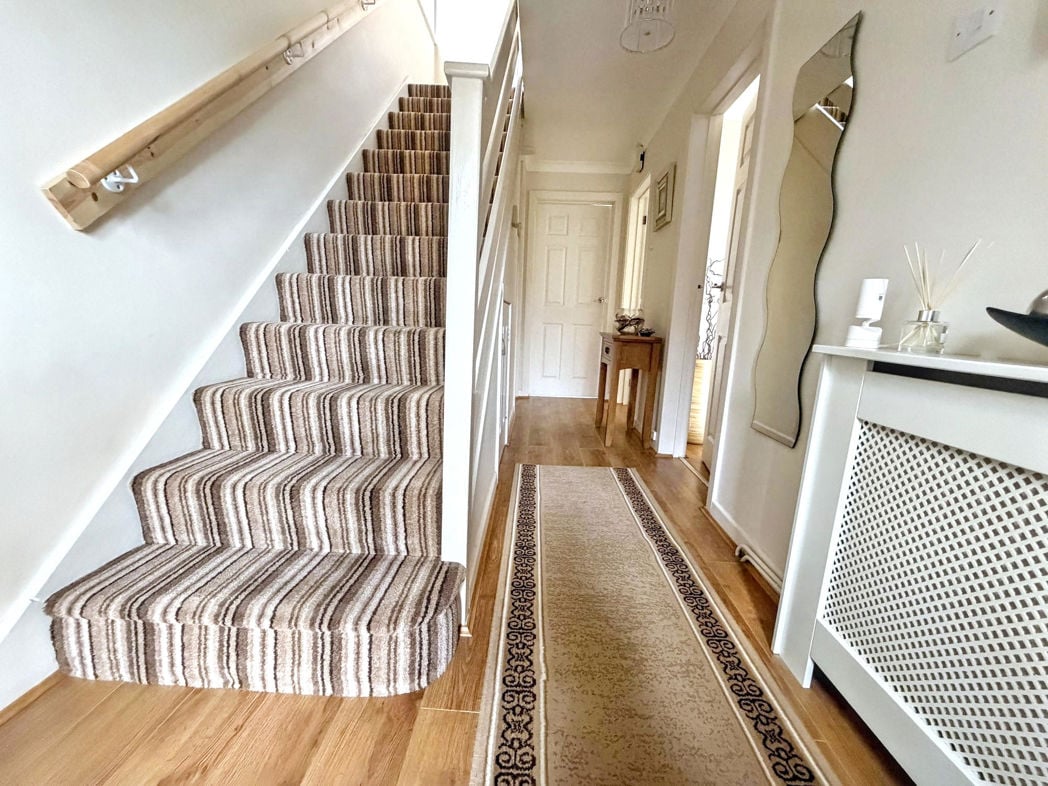 Entrance/Hallway