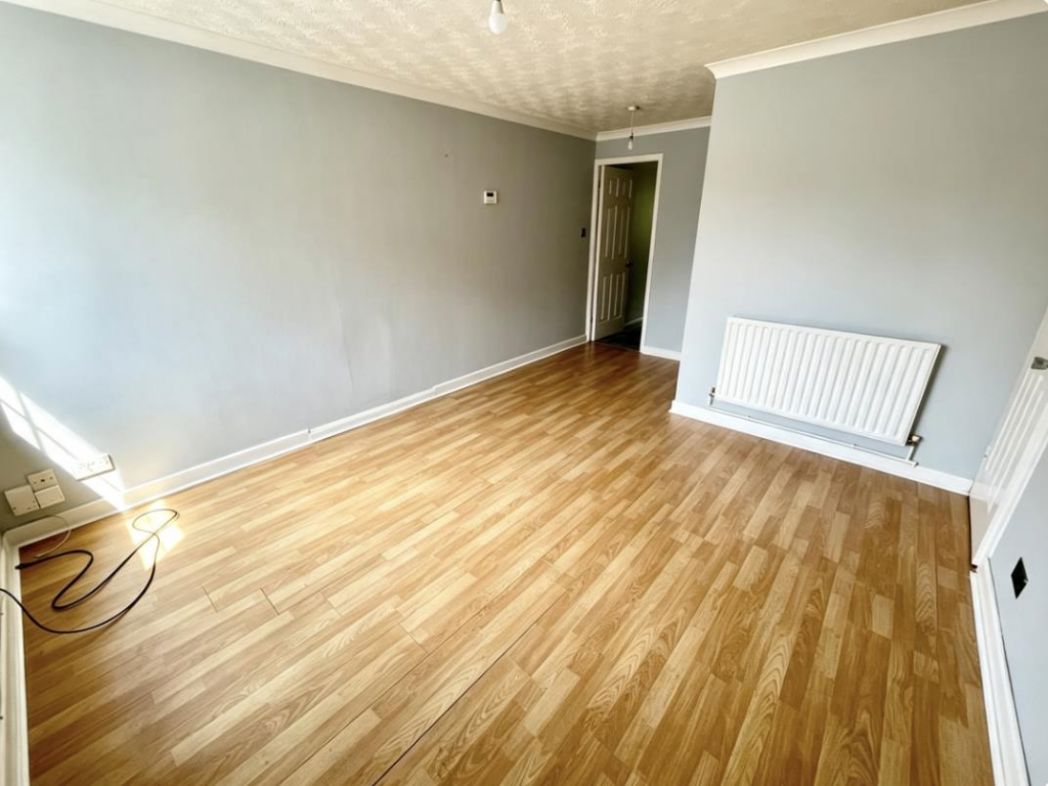 Property image 4 of 7