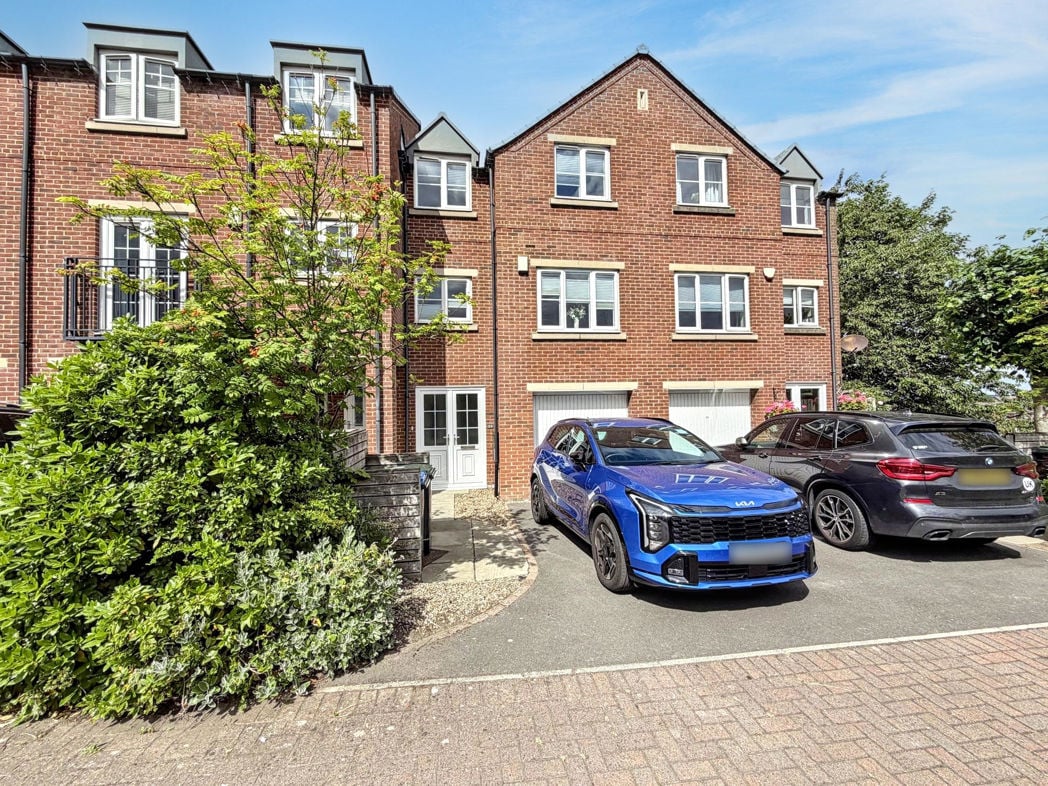 Property image 1 of 29