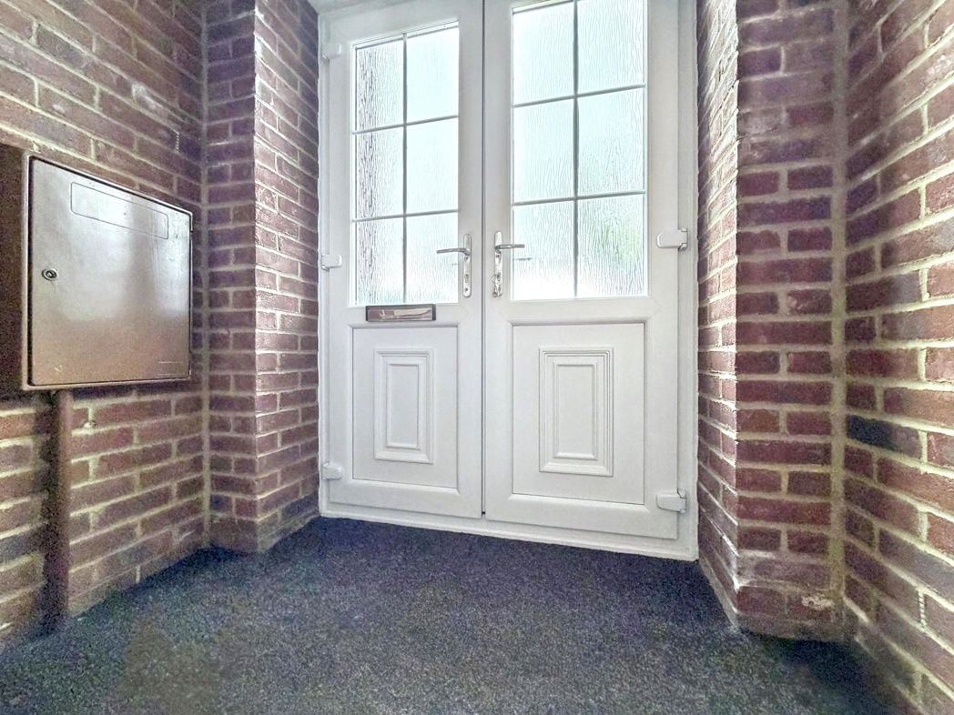 Entrance/Porch
