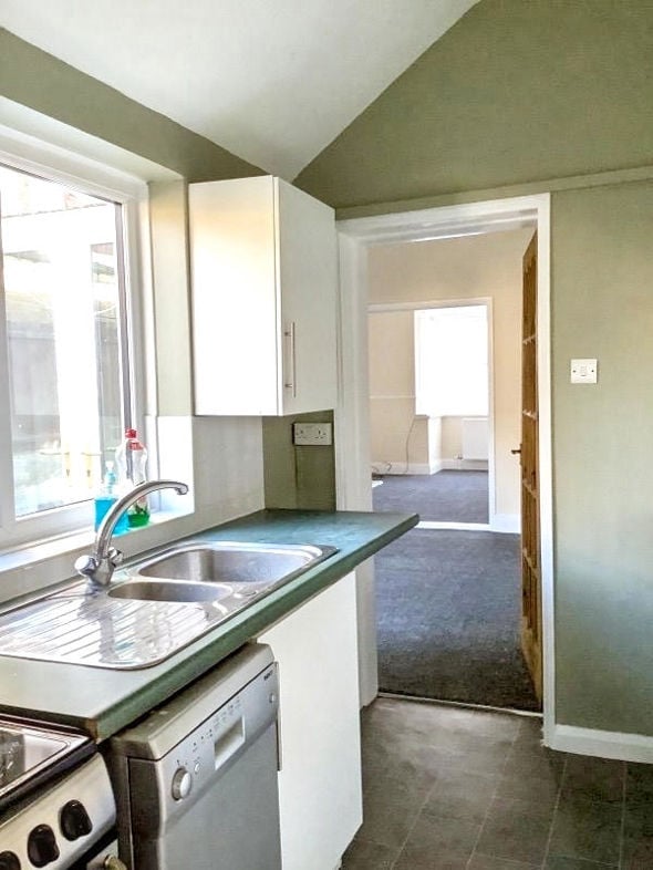 Property image 7 of 20