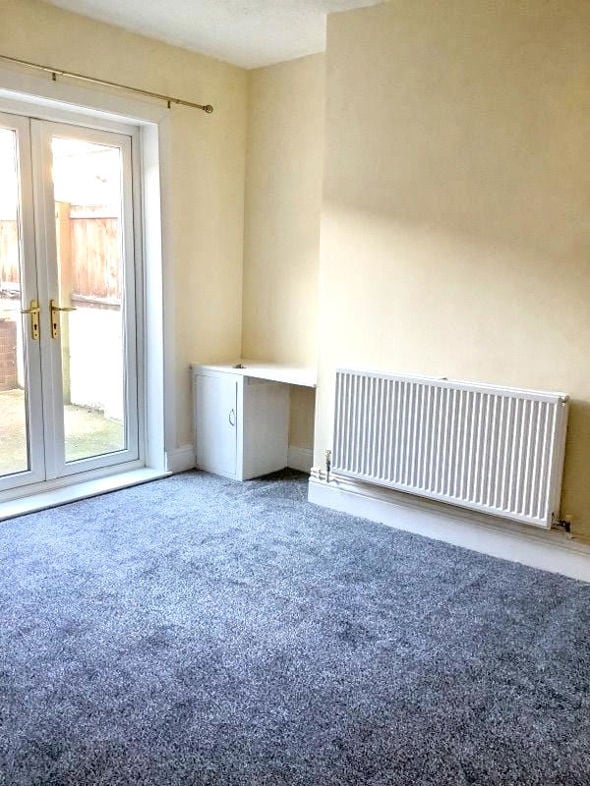 Property image 10 of 20