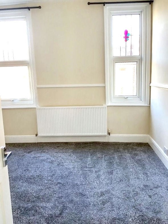 Property image 11 of 20