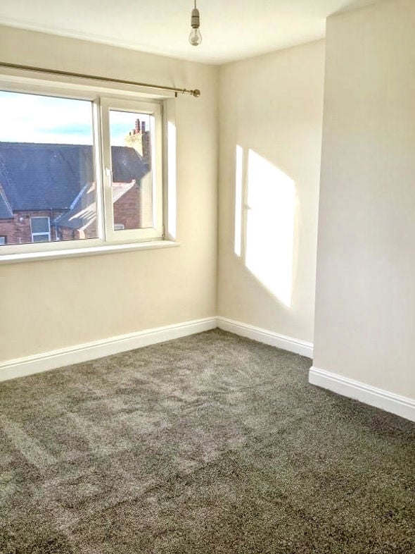 Property image 14 of 20