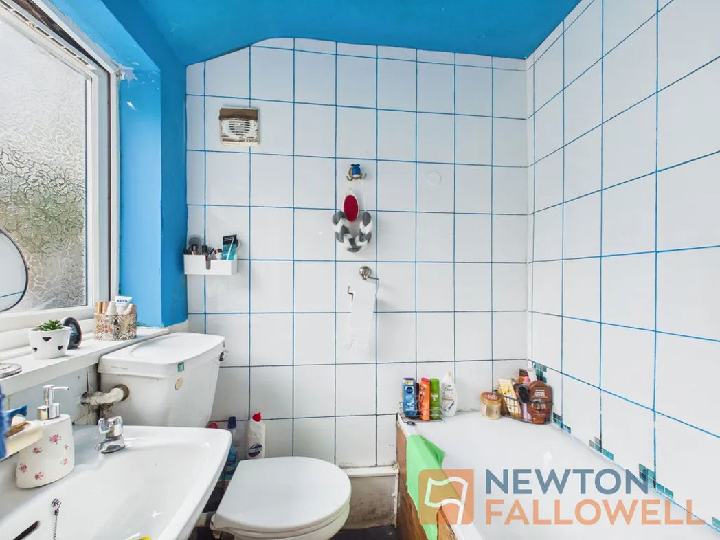 Property image 7 of 8