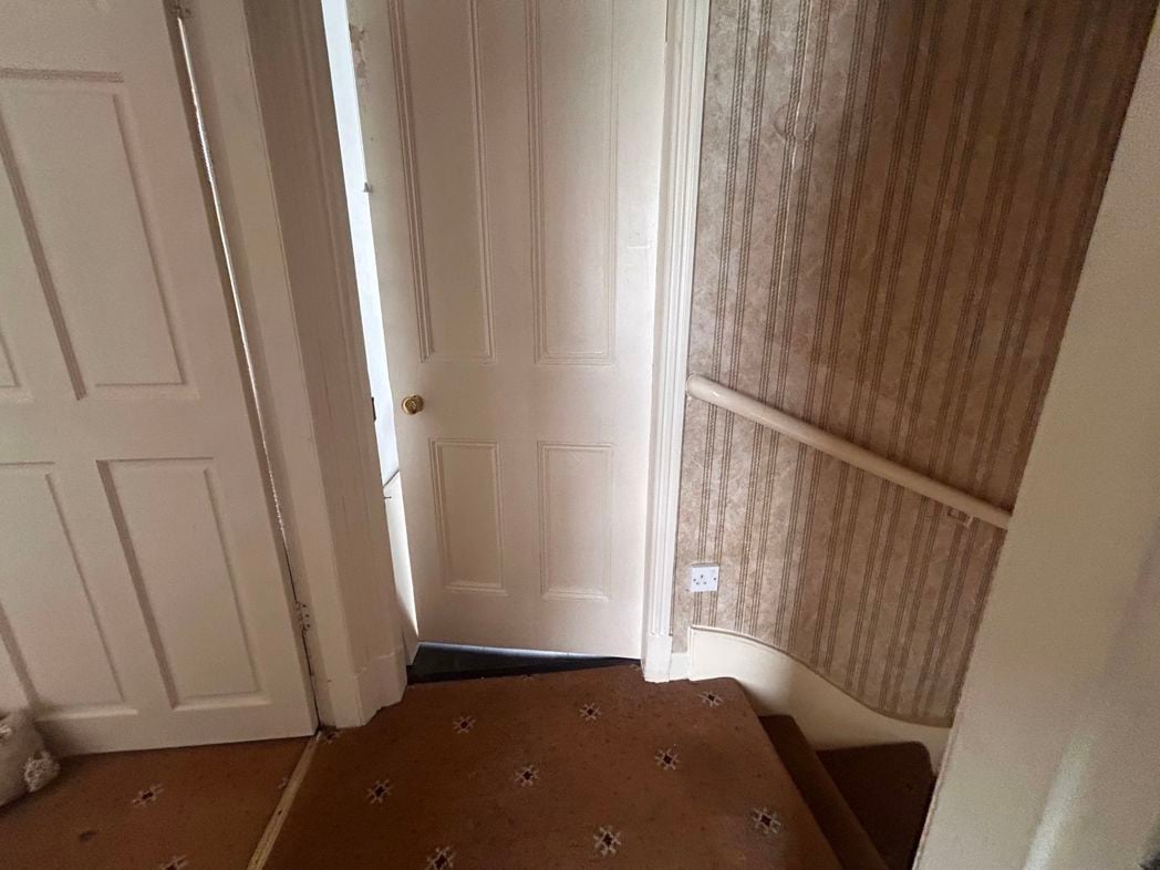 Property image 7 of 16