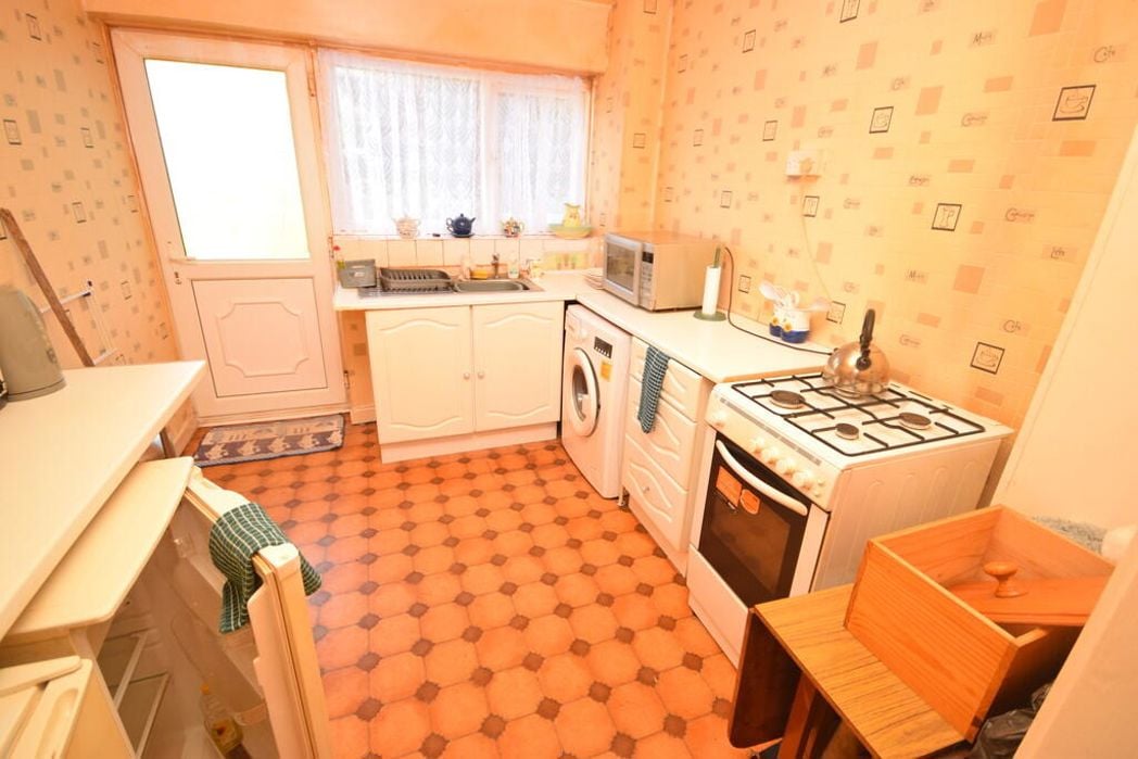 Property image 3 of 15