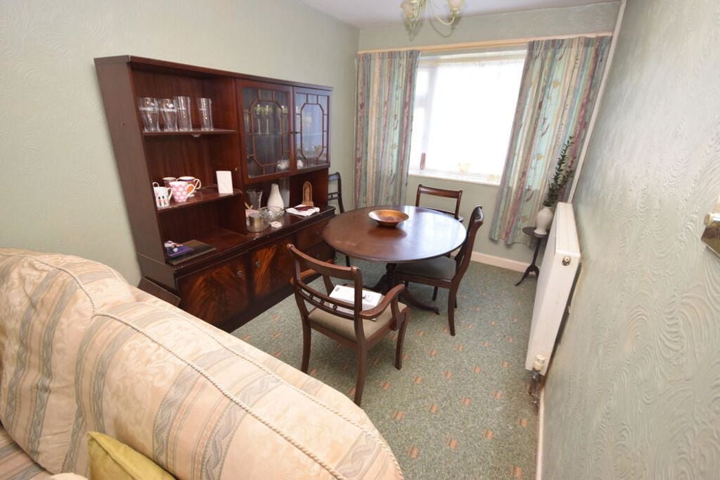 Property image 5 of 15