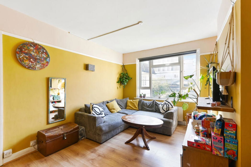 Property image 4 of 15