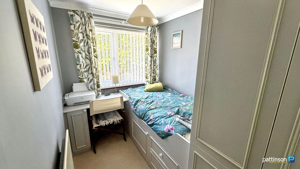 Property image 18 of 28