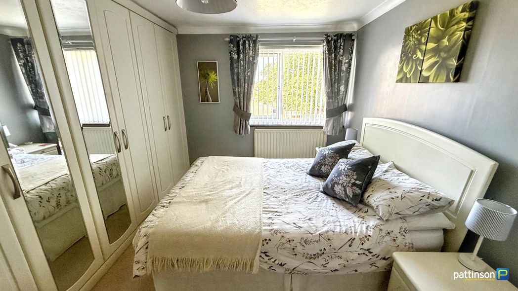 Property image 13 of 28