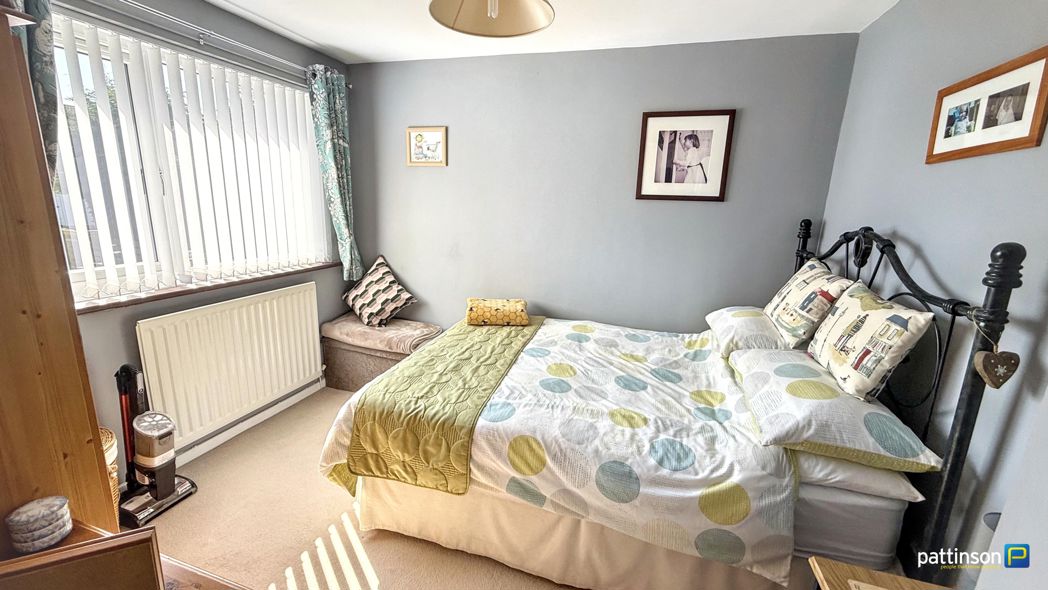 Property image 14 of 28