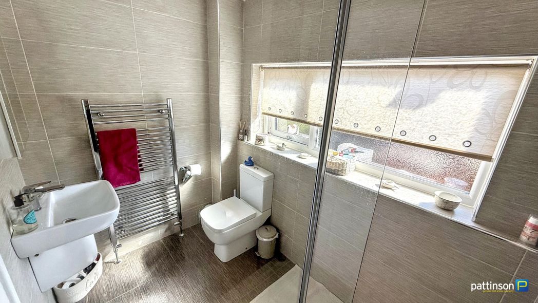 Property image 19 of 28