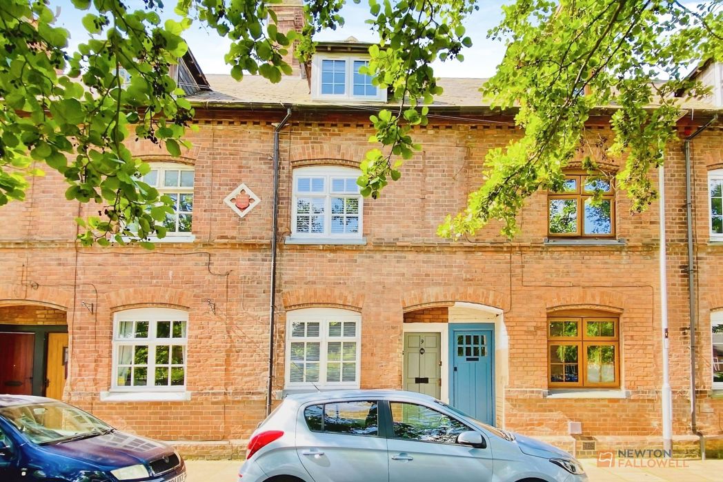 Property image 21 of 36