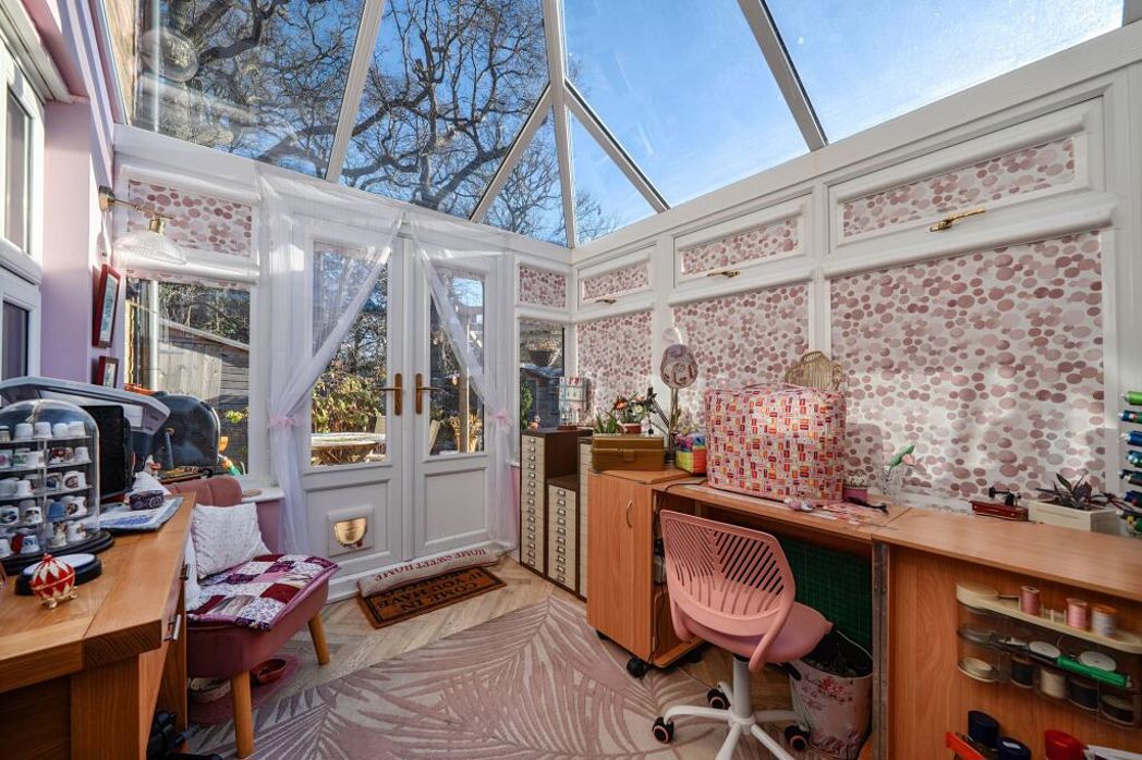 Property image 8 of 15