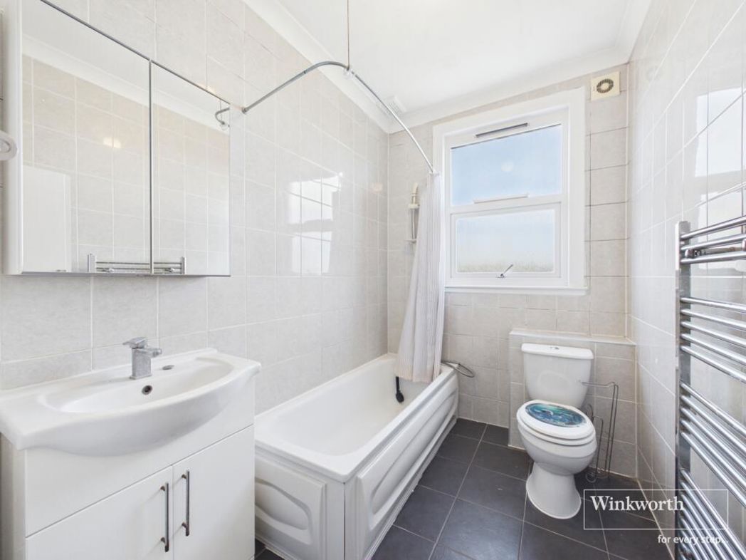 Property image 11 of 11