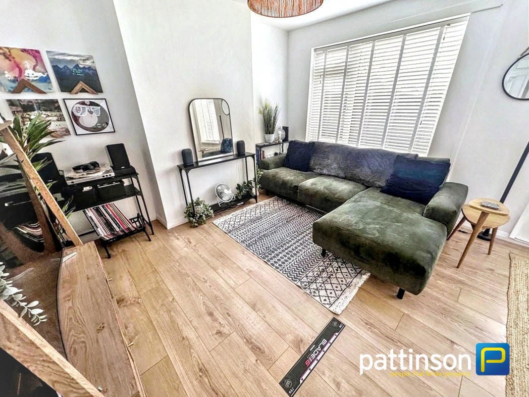Property image 3 of 13