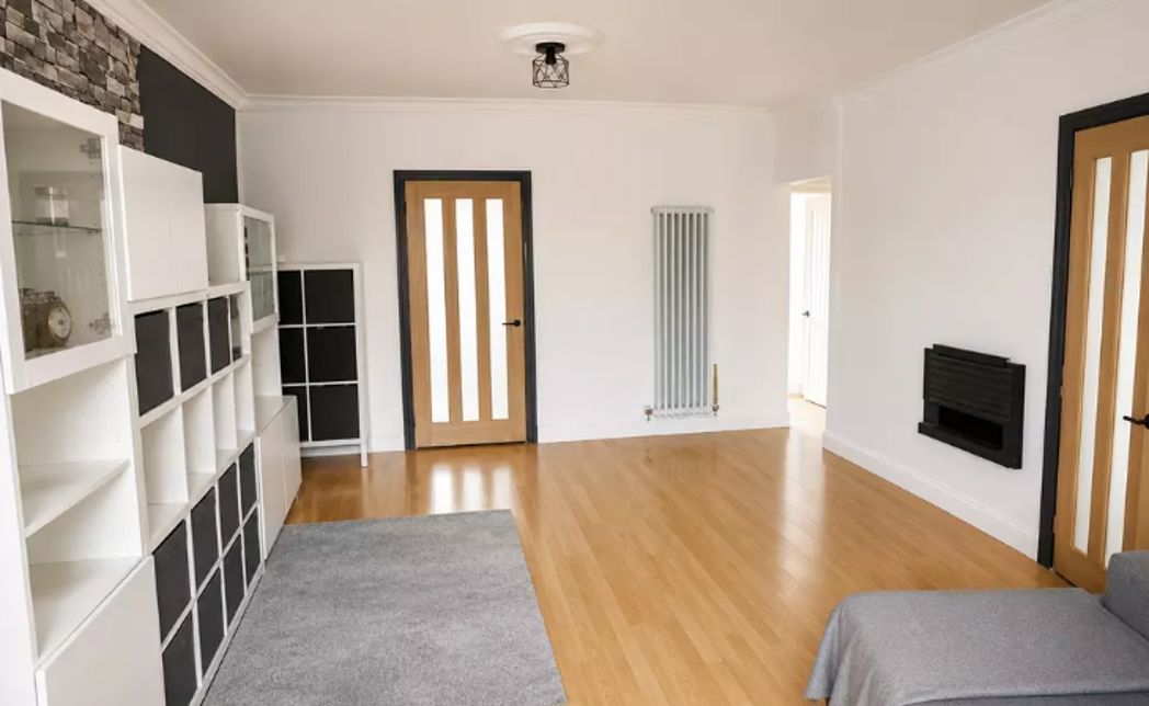 Property image 2 of 8