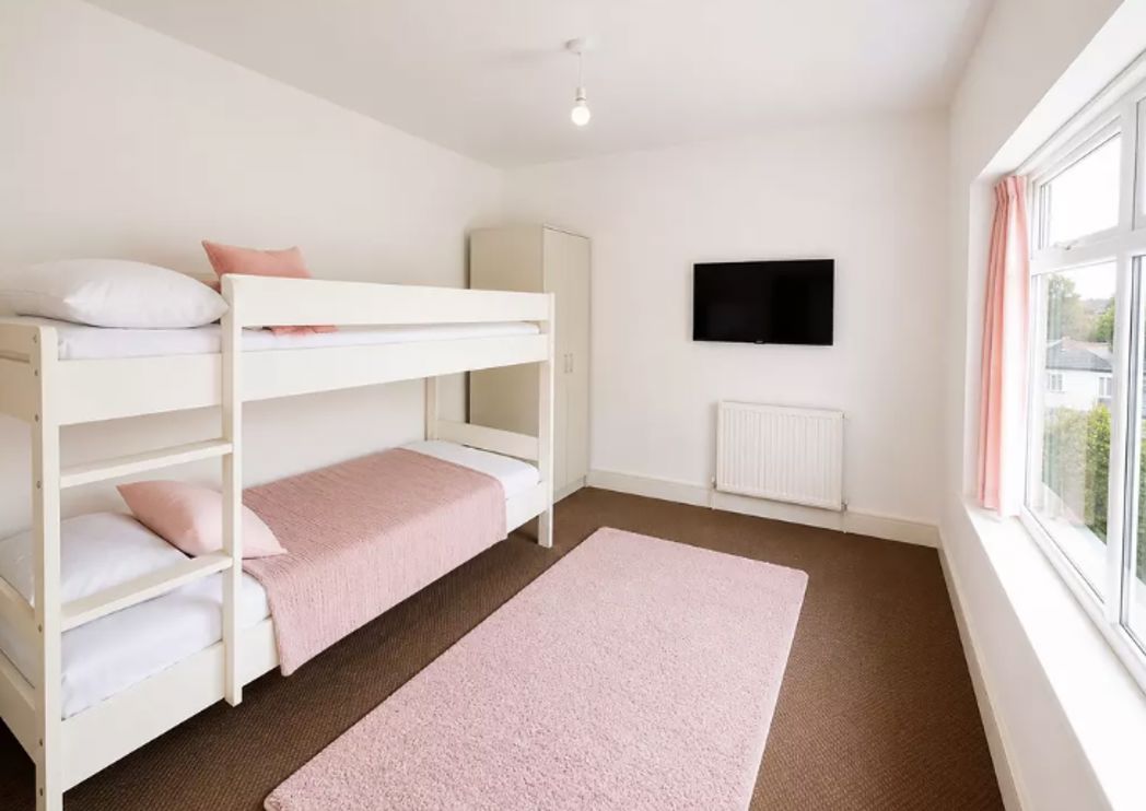 Property image 7 of 8