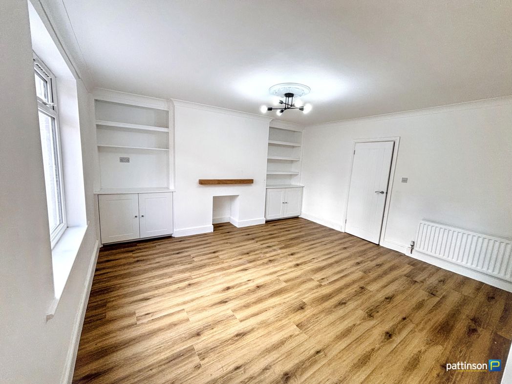 Property image 4 of 15
