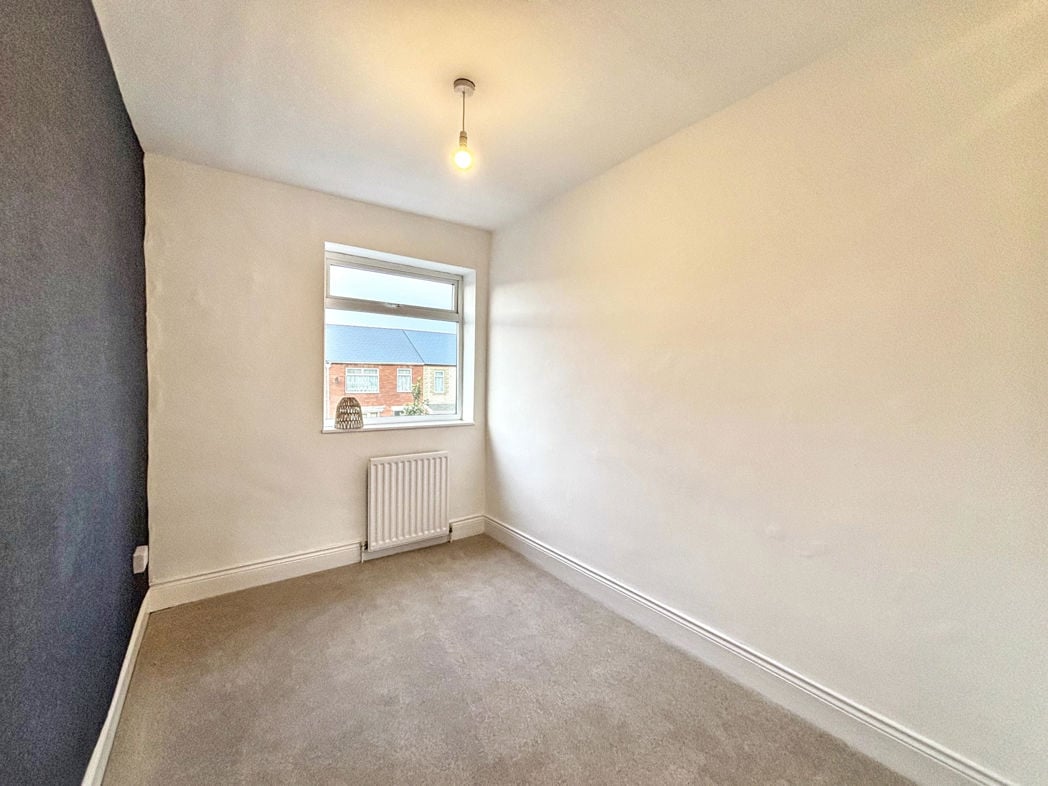 Property image 13 of 15