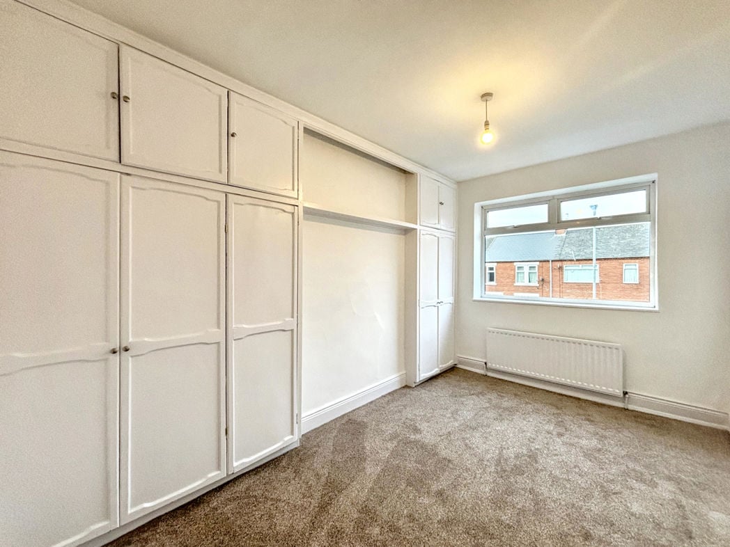 Property image 11 of 15