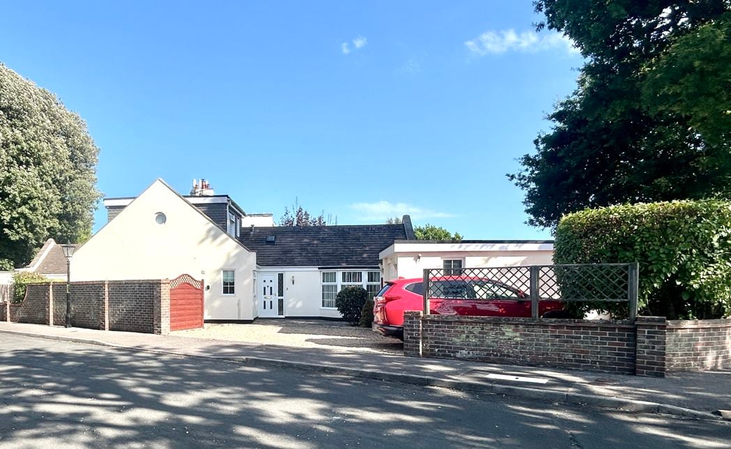 Property image 14 of 16