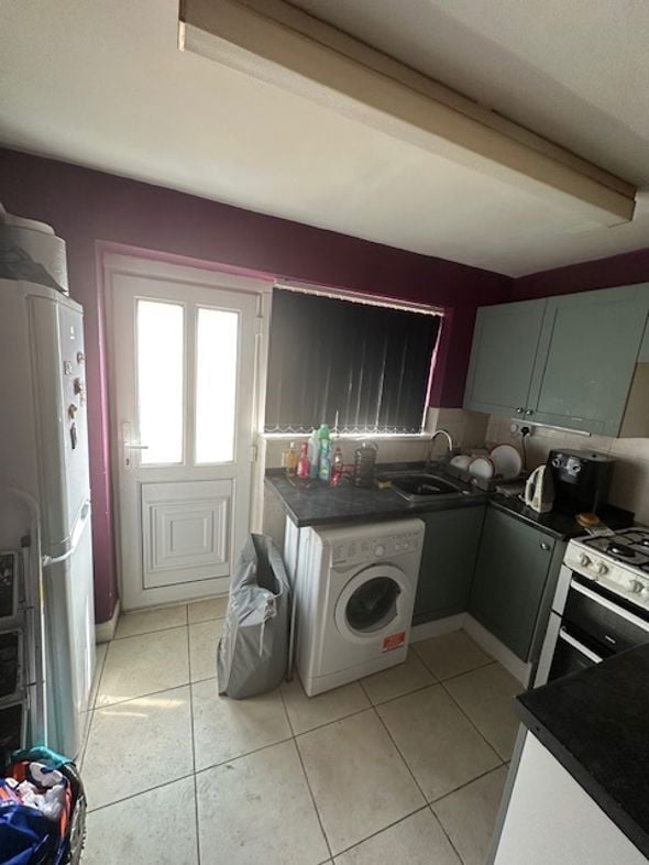 Property image 4 of 14