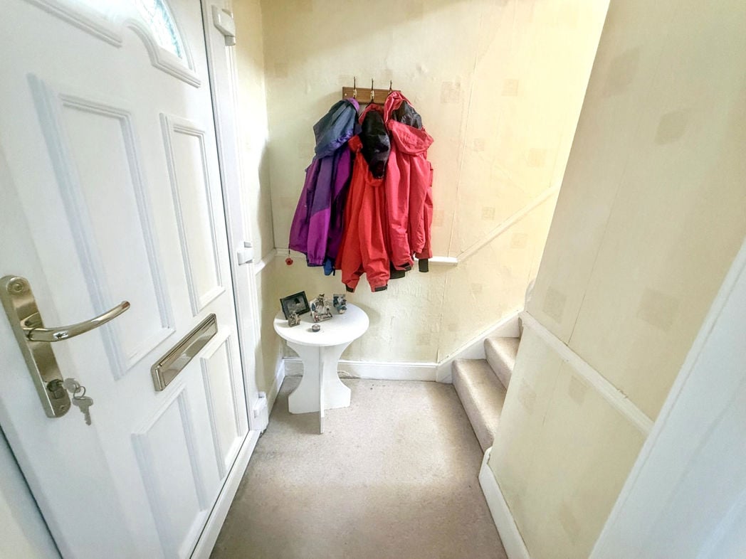 Property image 5 of 12