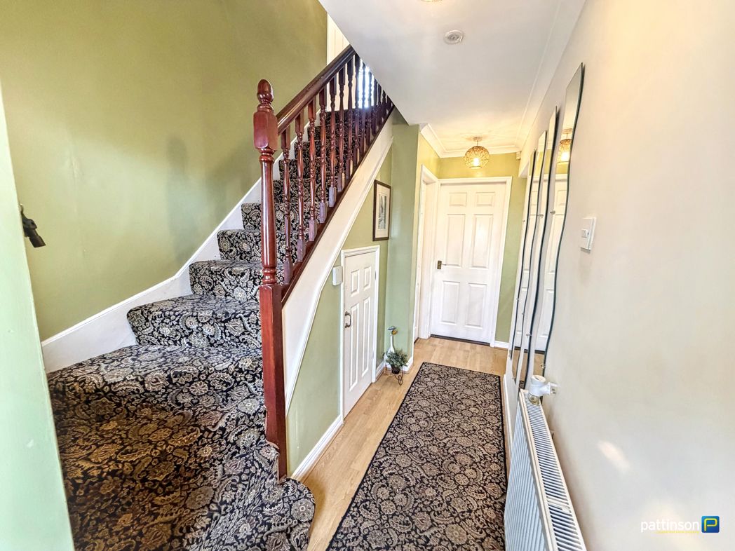 Property image 4 of 23