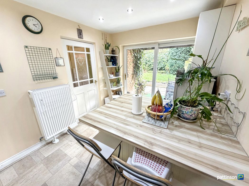 Property image 7 of 23