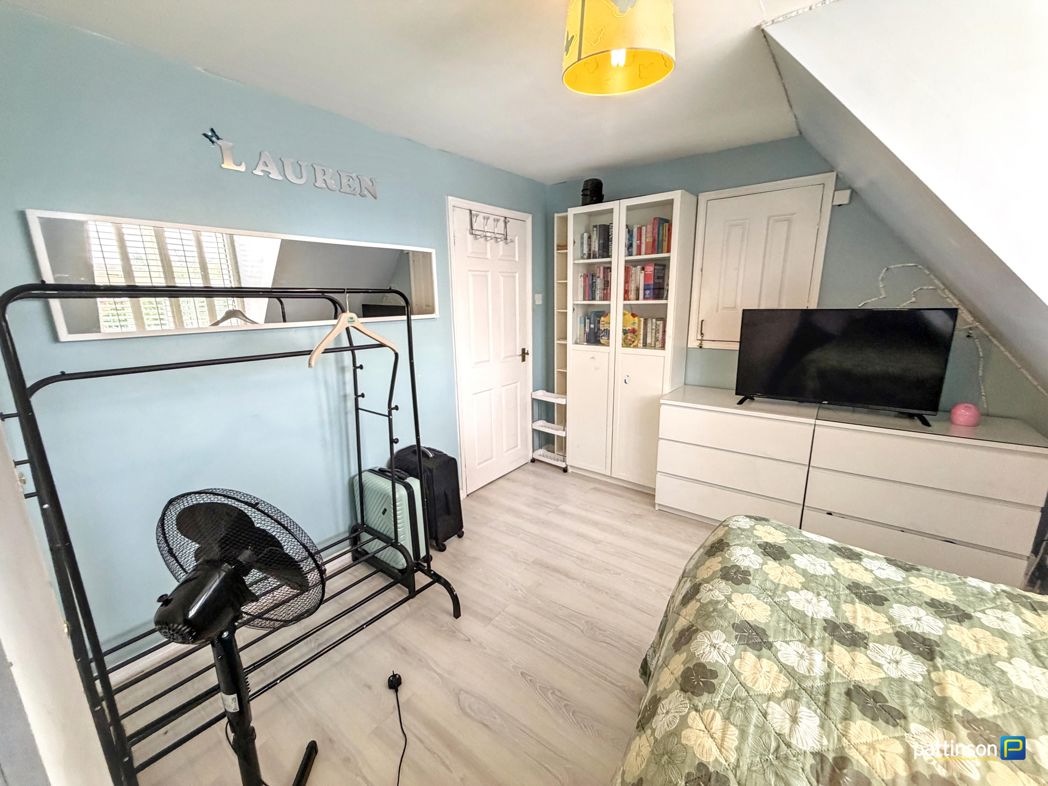 Property image 16 of 23