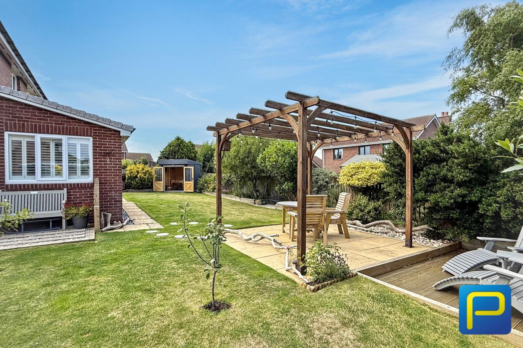 Pergola & Sunken Seating Area